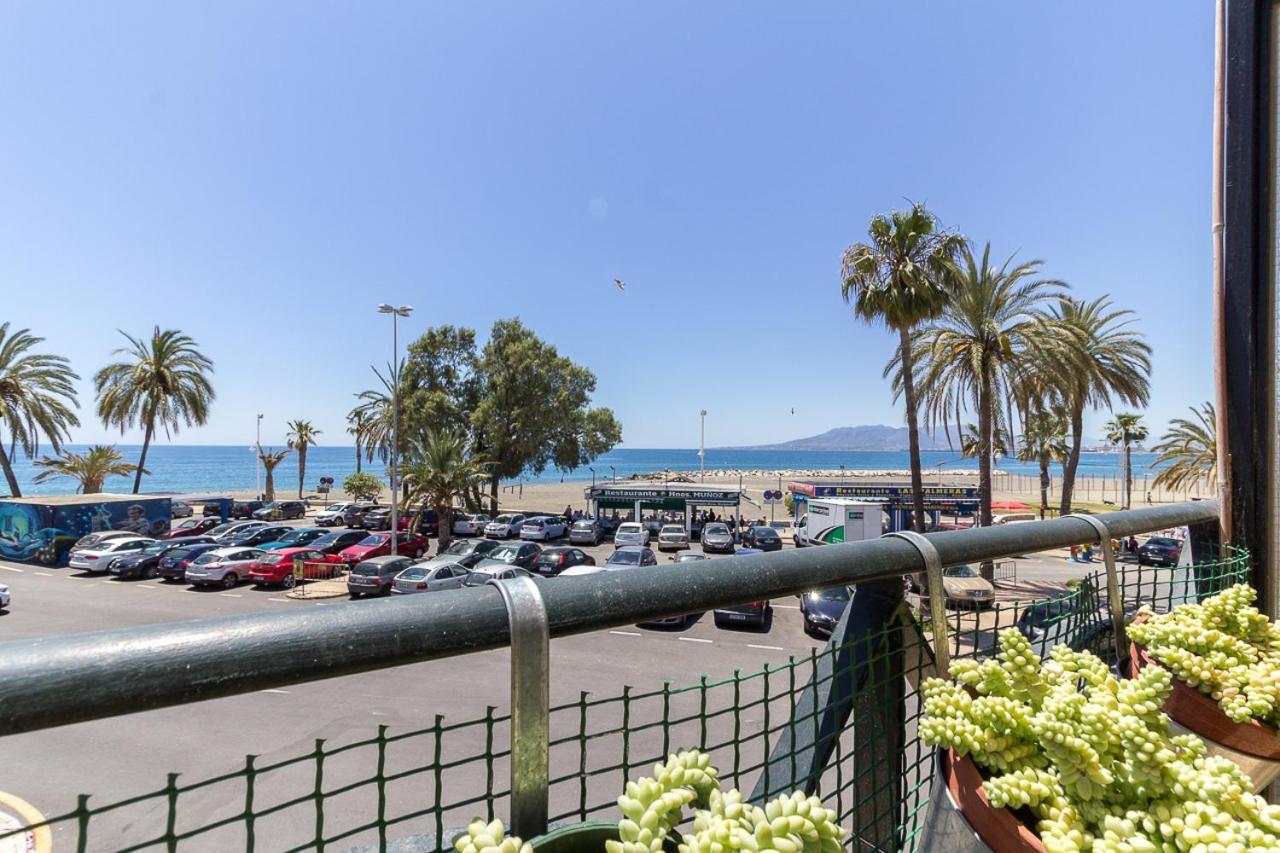 Soek Pedregalejo Seafront Holidays Homes Málaga Eksteriør billede