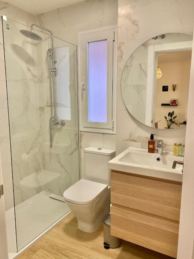 Soek Pedregalejo Seafront Holidays Homes Málaga Eksteriør billede